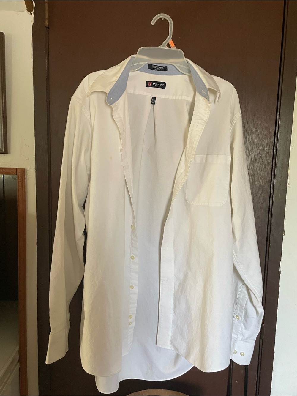 Men’s Chaps White Button-Up Shirt with Light Blue Collar Trim L